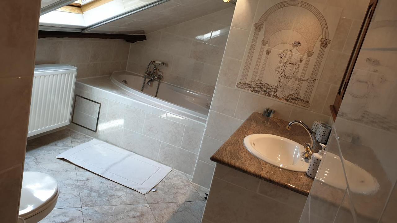 Le Prangeleux Bed & Breakfast Tenneville Екстериор снимка